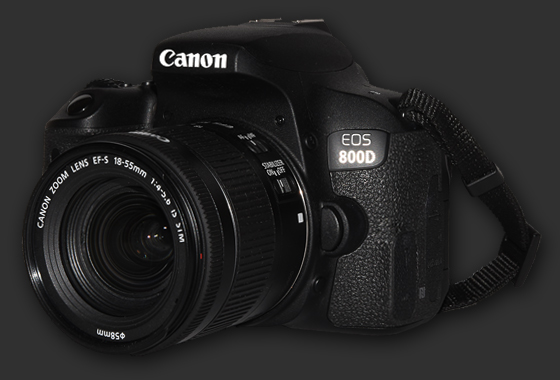 Canon EOS 800D mit 18-55 4.0-5.6 IS STM